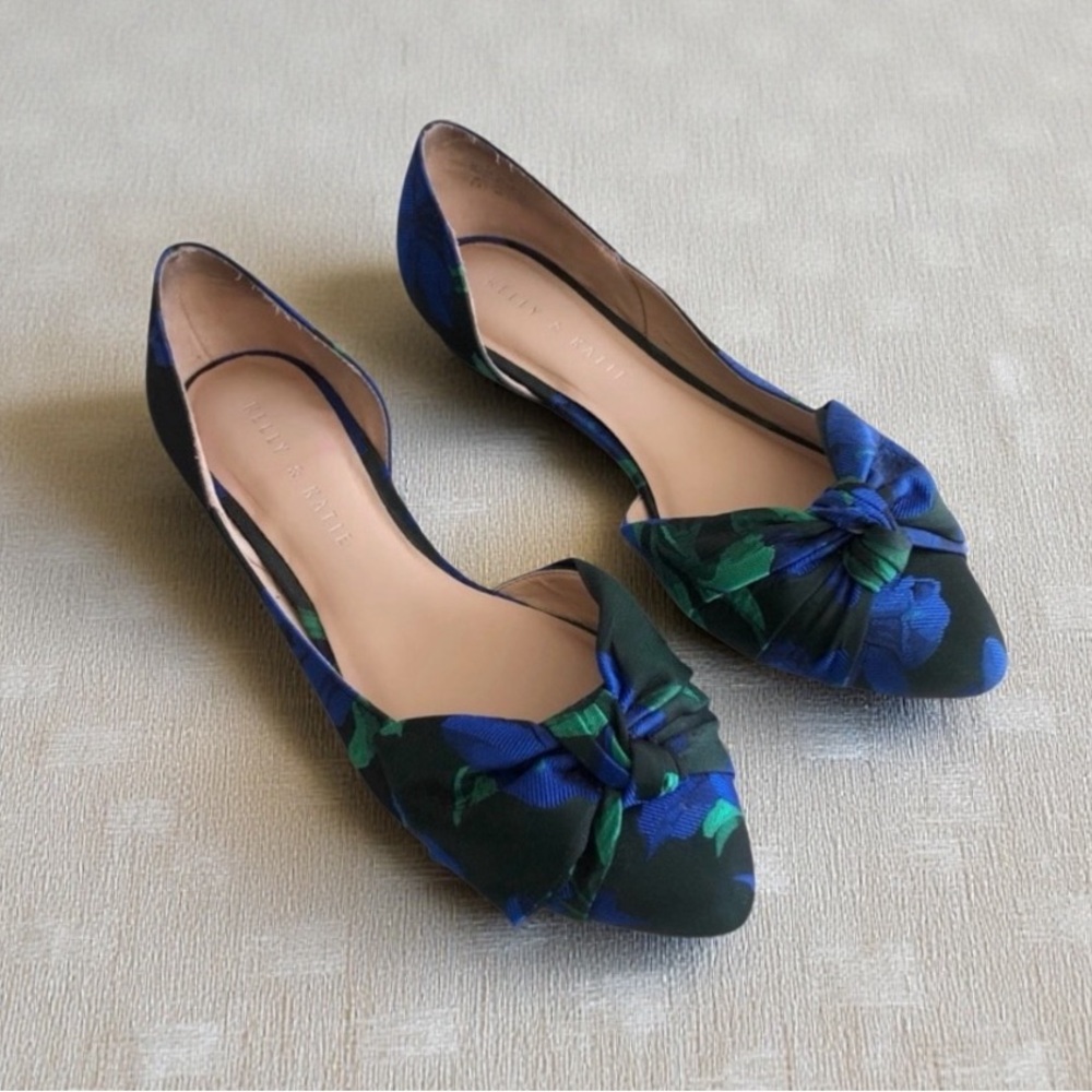 Kelly and Katie Floral Flats with bow detail - Picture 4 of 16